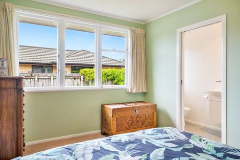 Photo of property in 18 Marion Street, Silverstream, Upper Hutt, 5019