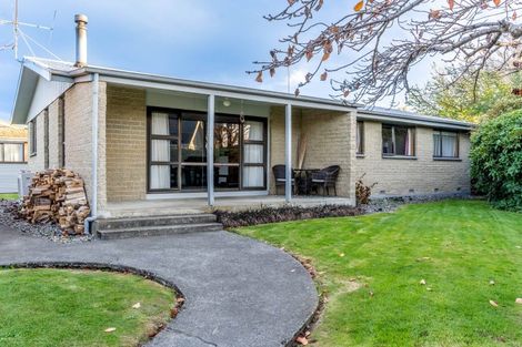 Photo of property in 21 Waterford Drive, Winton, 9720