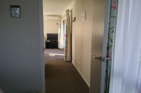 Photo of property in 10 Ngarue Place, Waitara, 4320