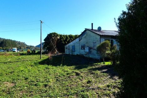 Photo of property in 9 Halcyon Street, Seddonville, Westport, 7891