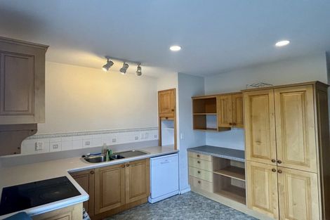 Photo of property in 14 Mountain View Road, Fitzherbert, Palmerston North, 4410