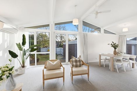 Photo of property in 6 Camelot Street, Ilam, Christchurch, 8041