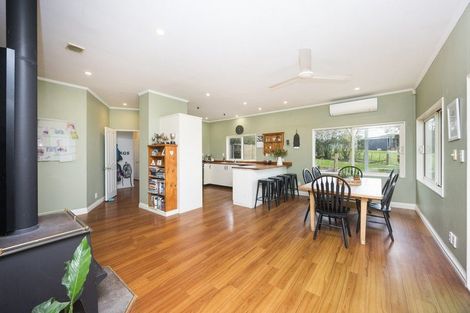 Photo of property in 780 Halcombe Road, Halcombe, 4775