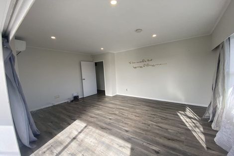 Photo of property in 1/60 Bruce Road, Glenfield, Auckland, 0629