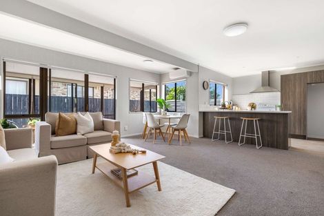 Photo of property in 2/63 Ranch Road, Mount Maunganui, 3116