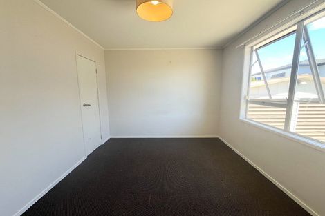 Photo of property in 3 Adel Place, Weymouth, Auckland, 2103