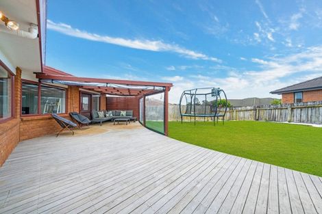 Photo of property in 8 Eloise Place, Clendon Park, Auckland, 2103