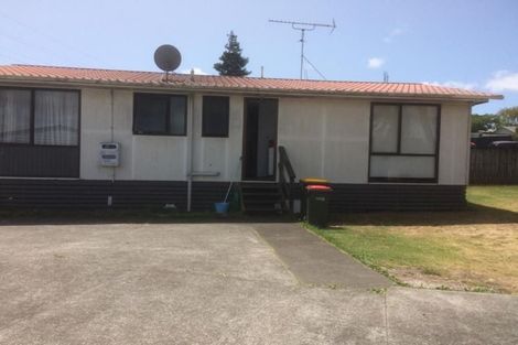 Photo of property in 11 Shifnal Drive, Randwick Park, Auckland, 2105