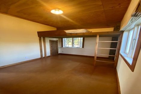 Photo of property in 69 Tarrant Road, Helensville, 0875