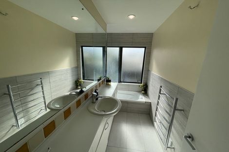 Photo of property in 88 Merivale Lane, Merivale, Christchurch, 8014