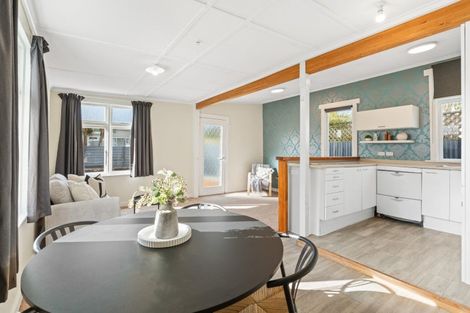 Photo of property in 18 Richmond Street, Forbury, Dunedin, 9012