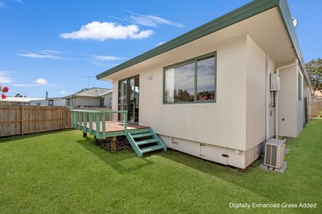 Photo of property in 108a Brightside Road, Stanmore Bay, Whangaparaoa, 0932