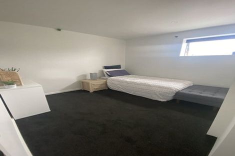 Photo of property in Quantum On Thorndon Quay, 7/163a Thorndon Quay, Pipitea, Wellington, 6011