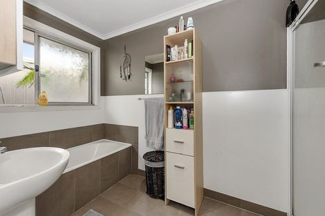 Photo of property in 11b Anthony Crescent, Bader, Hamilton, 3206