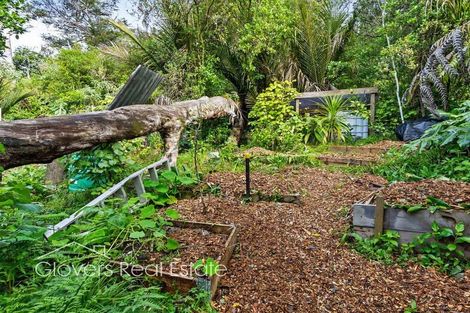 Photo of property in 205 Victory Road, Laingholm, Auckland, 0604