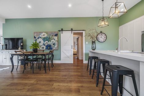 Photo of property in 184 Main North Road, Redwood, Christchurch, 8051