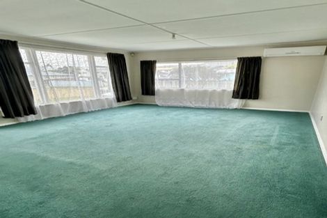 Photo of property in 3 Hanson Grove, Stokes Valley, Lower Hutt, 5019