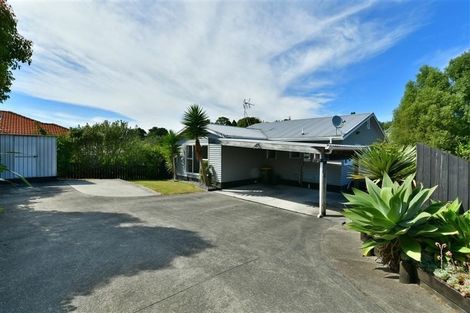 Photo of property in 151 Brian Crescent, Stanmore Bay, Whangaparaoa, 0932