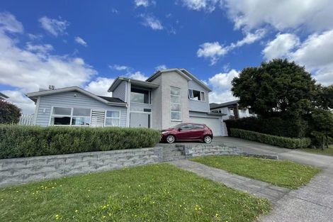 Photo of property in 28 Milano Boulevard, Karaka, Papakura, 2113