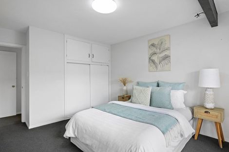 Photo of property in 2/321 Wairakei Road, Burnside, Christchurch, 8053