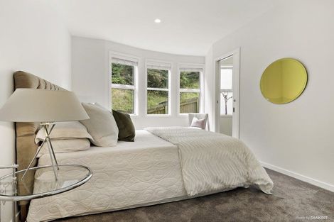 Photo of property in 2 Crieff Street, Northland, Wellington, 6012