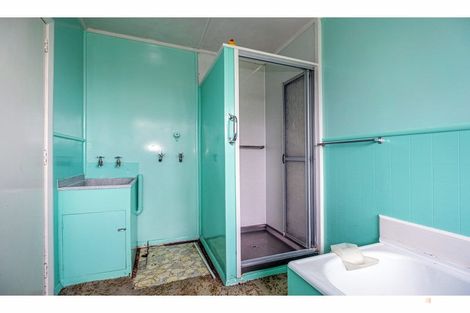 Photo of property in 1 Regent Street, Waimate, 7924