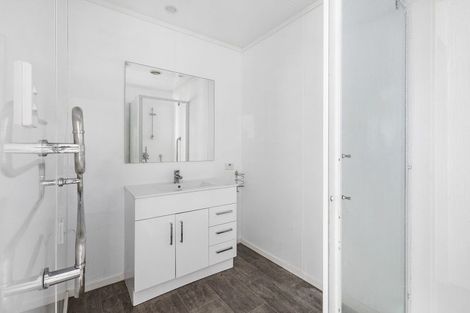 Photo of property in 18b Percy Dyett Drive, Karori, Wellington, 6012