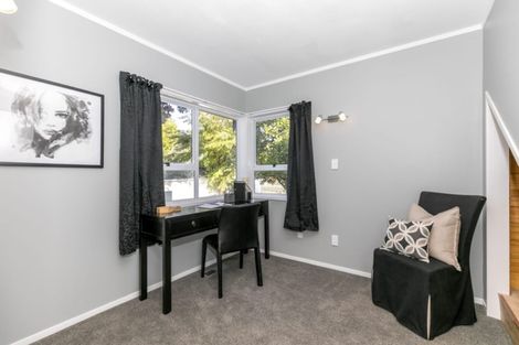 Photo of property in 38 Endeavour Avenue, Flagstaff, Hamilton, 3210