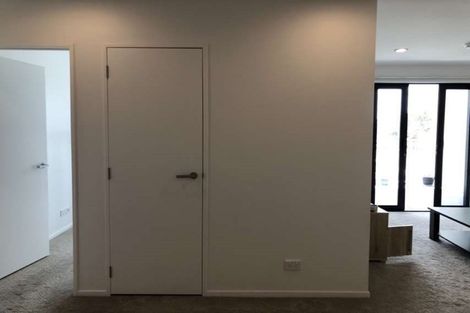 Photo of property in Apollo Apartments, 201/46 Rosedale Road, Rosedale, Auckland, 0632