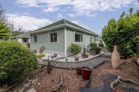 Photo of property in 2b Westridge Court, Paraparaumu, 5032