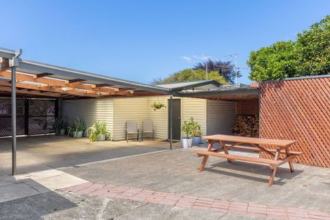 Photo of property in 676 Gladstone Road, Te Hapara, Gisborne, 4010