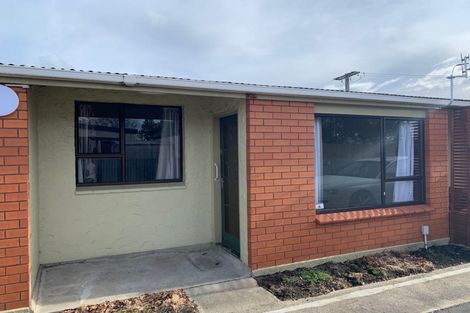Photo of property in 1/181 Macandrew Road, South Dunedin, Dunedin, 9012