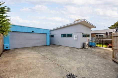 Photo of property in 27a Kenney Crescent, Fairfield, Hamilton, 3214
