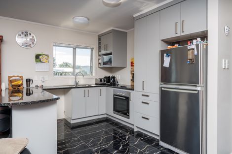 Photo of property in 2 Herons Lane, Mangawhai, 0505