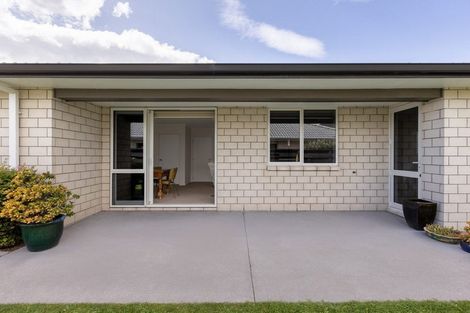 Photo of property in 5 Vista Close, Omokoroa, 3114