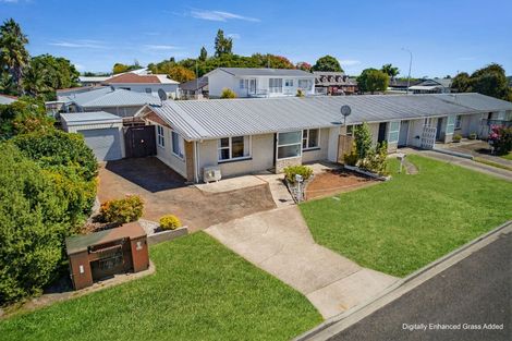 Photo of property in 4/2 Russell Street, Whakatane, 3120