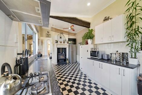 Photo of property in 1 Jessop Street, South Hill, Oamaru, 9400