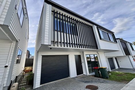 Photo of property in 19b Line Road, Glen Innes, Auckland, 1072