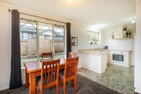 Photo of property in 24 Logan Way, Kelvin Grove, Palmerston North, 4414