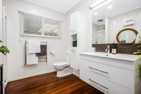 Photo of property in 41 Chatsworth Road, Silverstream, Upper Hutt, 5019