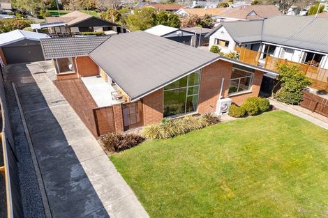 Photo of property in 61 Karnak Crescent, Russley, Christchurch, 8042