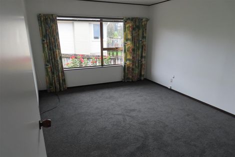 Photo of property in 1/8 Alton Terrace, Pakuranga Heights, Auckland, 2010