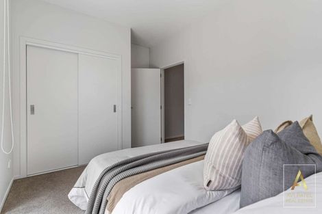 Photo of property in 10 Ceramic Lane, New Lynn, Auckland, 0600