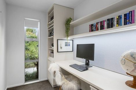 Photo of property in 35 Waiwetu Street, Fendalton, Christchurch, 8052