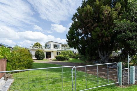 Photo of property in 6 South Highway East, Whitianga, 3510