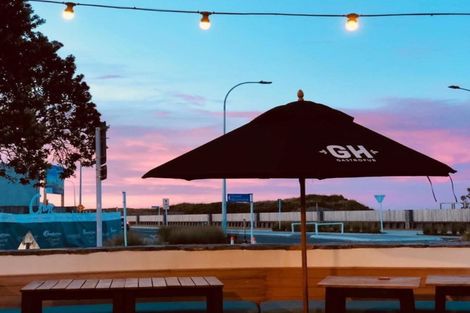 Photo of property in 14 Hugo Way, Papamoa Beach, Papamoa, 3118