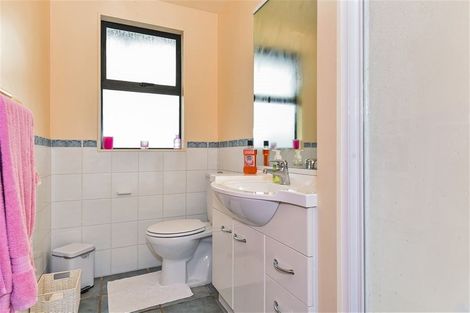 Photo of property in 40 Top Road, Dairy Flat, Albany, 0792