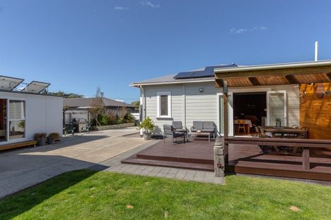 Photo of property in 31 Johnston Street, Featherston, 5710