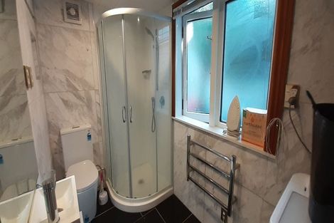 Photo of property in 1-3 Mudges Terrace, Newtown, Wellington, 6021