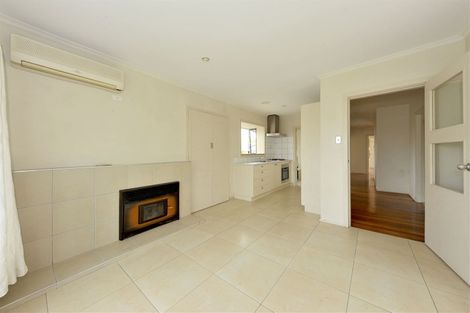 Photo of property in 8 Dalton Place, Burnside, Christchurch, 8053